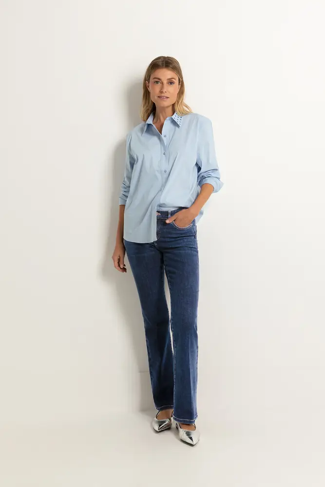 Flared low rise jeans