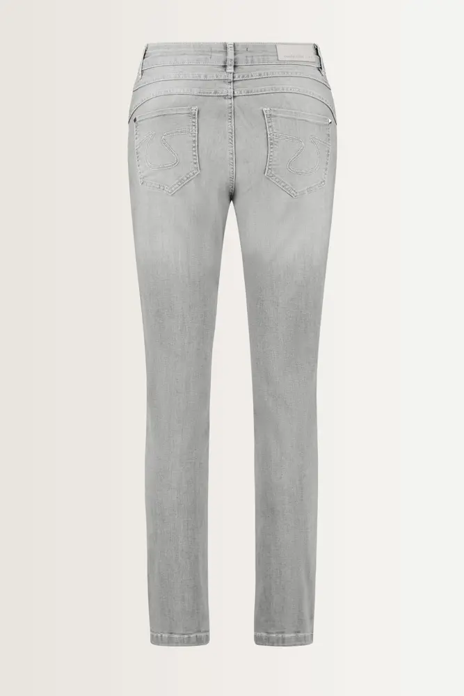 Low rise skinny jeans