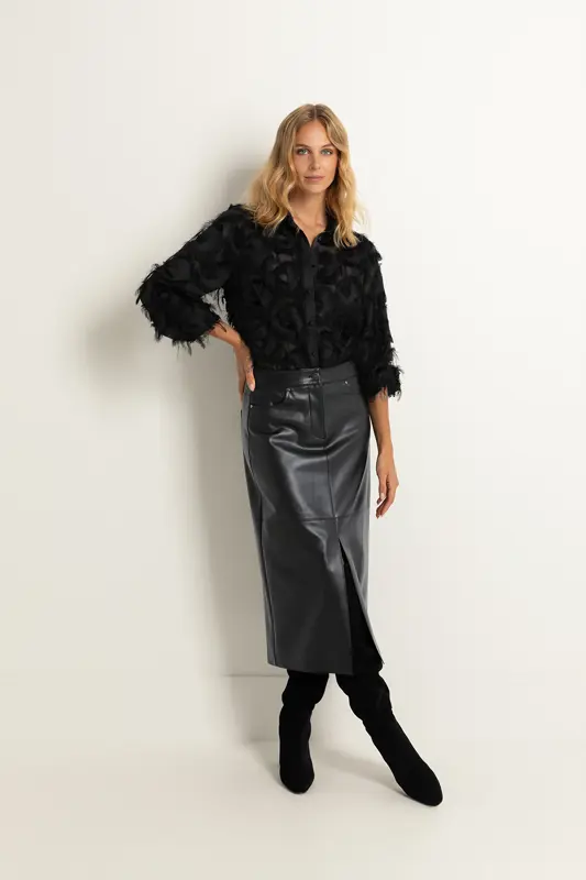 Faux-leren midirok met split