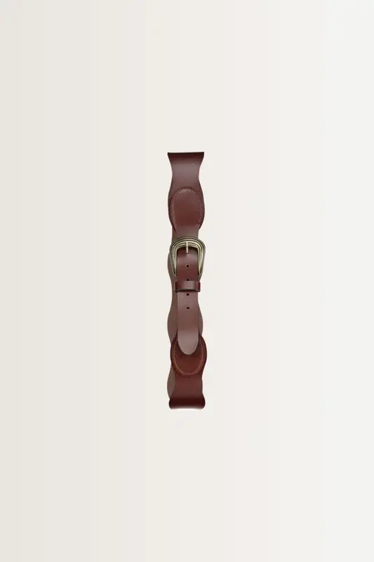 Leren riem met golvend patroon