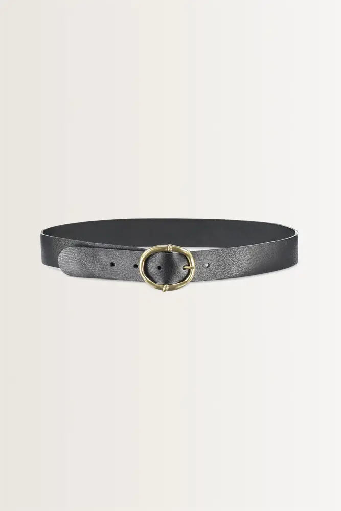 Leren riem met ovale gesp