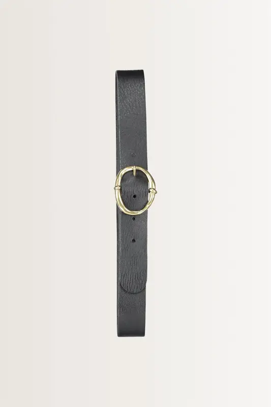 Leren riem met ovale gesp