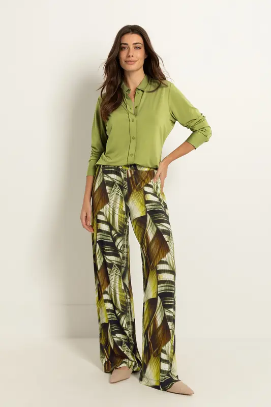 Broek botanische print en wijde pijpen