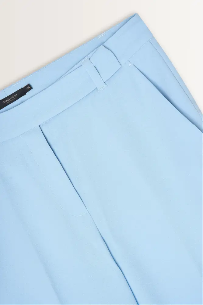 Soepele pantalon met persvouwen