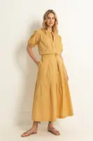 Lange rok met ceintuur en plooidetail