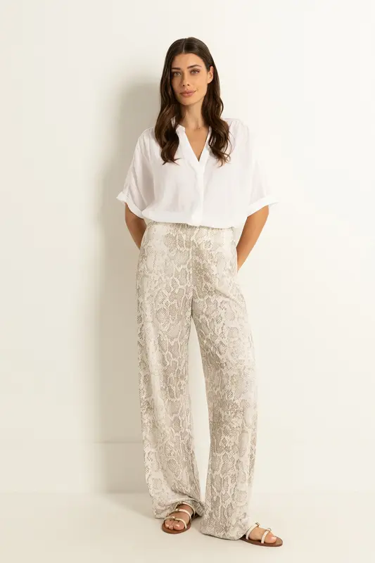 Broek met slangenprint