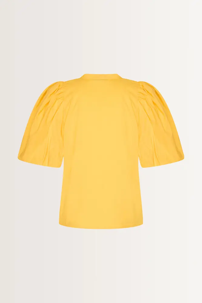 Luchtige blouse met volumemouwen