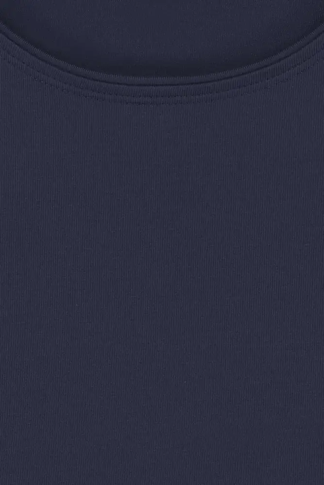 Basic mouwloze top