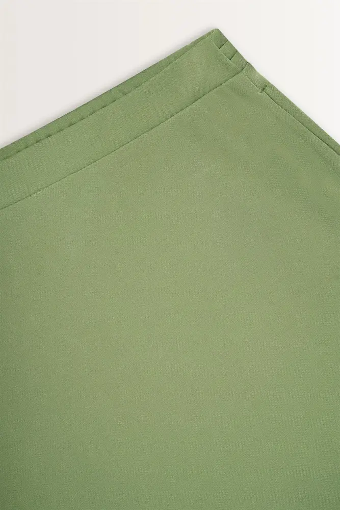 Zachtvallende rok met elastische taille