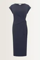 Stretchjurk met strikceintuur
