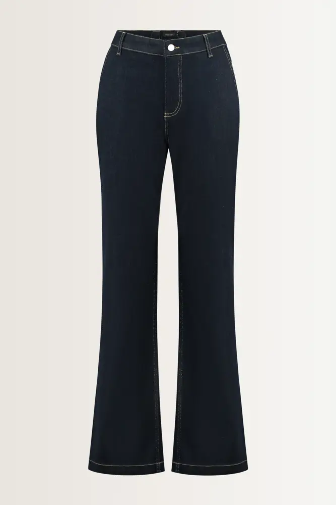Denim chino met decoratief gespje