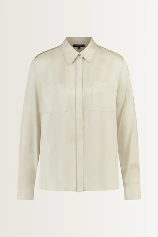 Zijdezachte blouse met kraalaccent