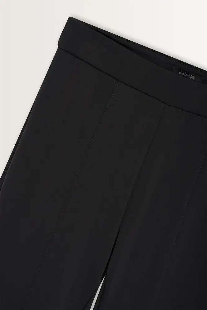 Tapered broek met ritszoom