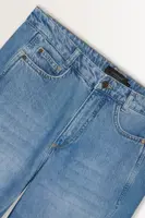 Relaxed fit barrel leg jeans