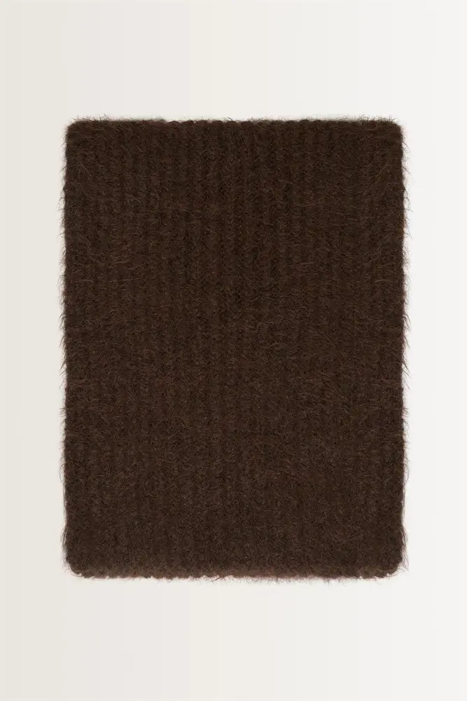 Grofgebreide shawl van wolmix