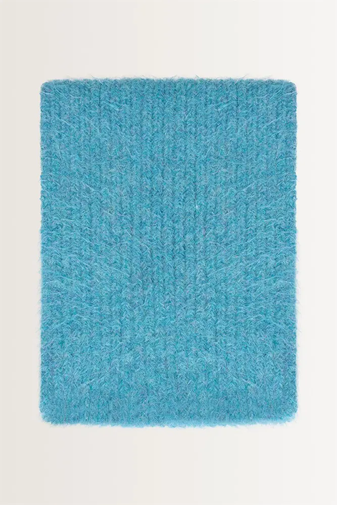 Grofgebreide shawl van wolmix
