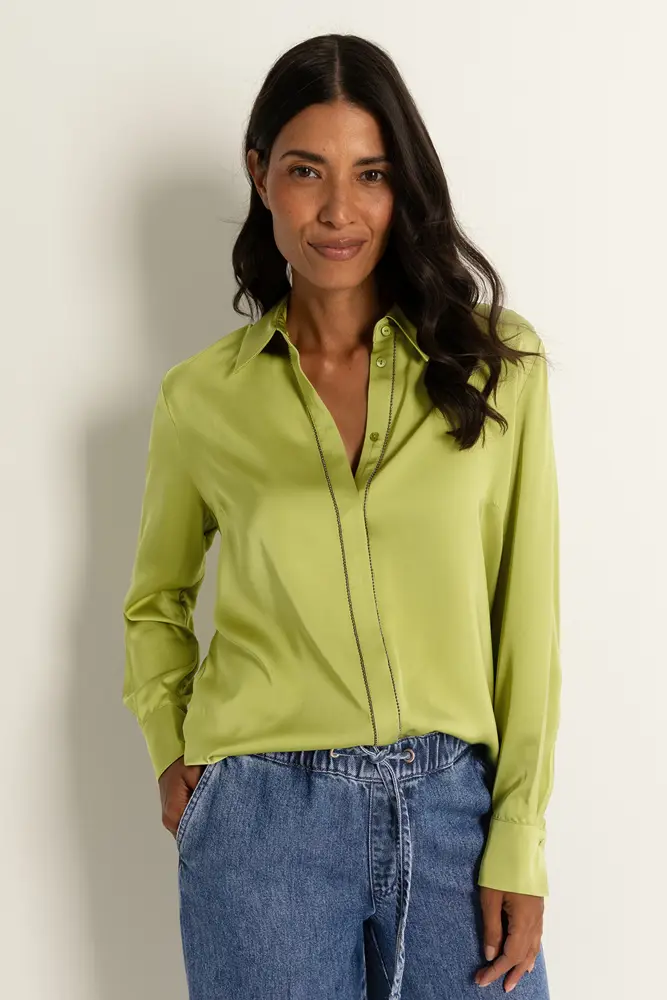 Satijnen blouse met sierbies