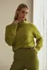 Wol-cashmere trui met coldetail