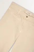 Jeans opgestikte zakken