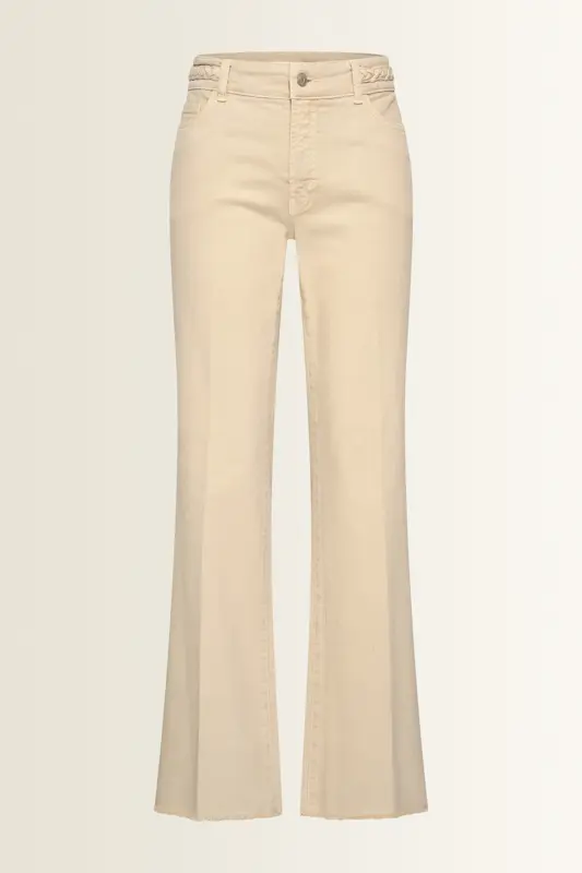 Flared jeans met gevlochten tailleaccent