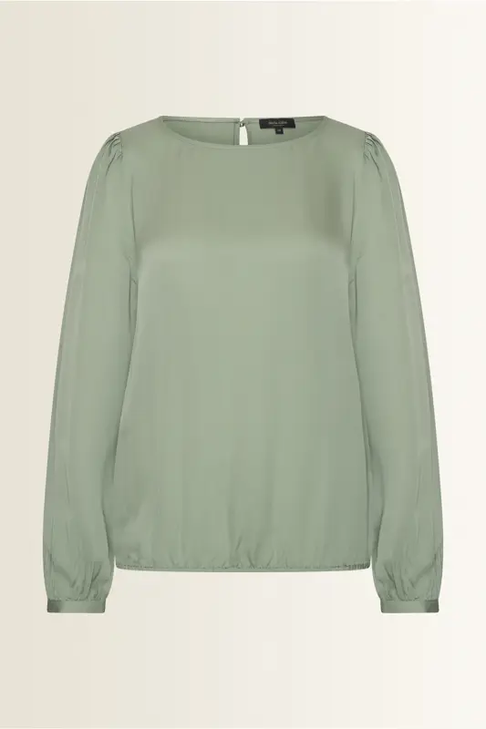Bloezende satijnen blouse