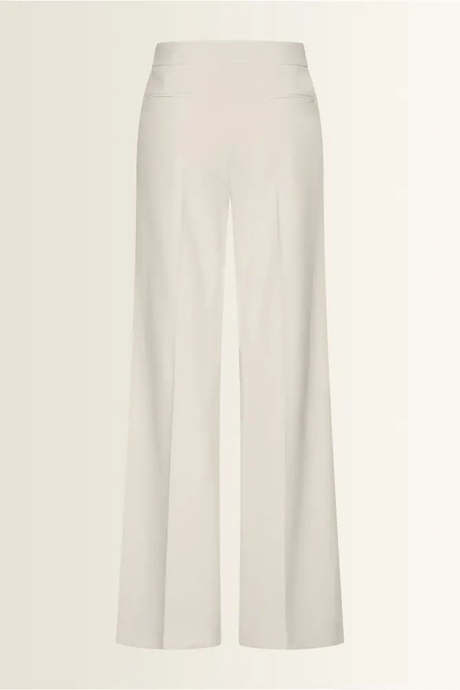 Pantalon met metalen statement knopen