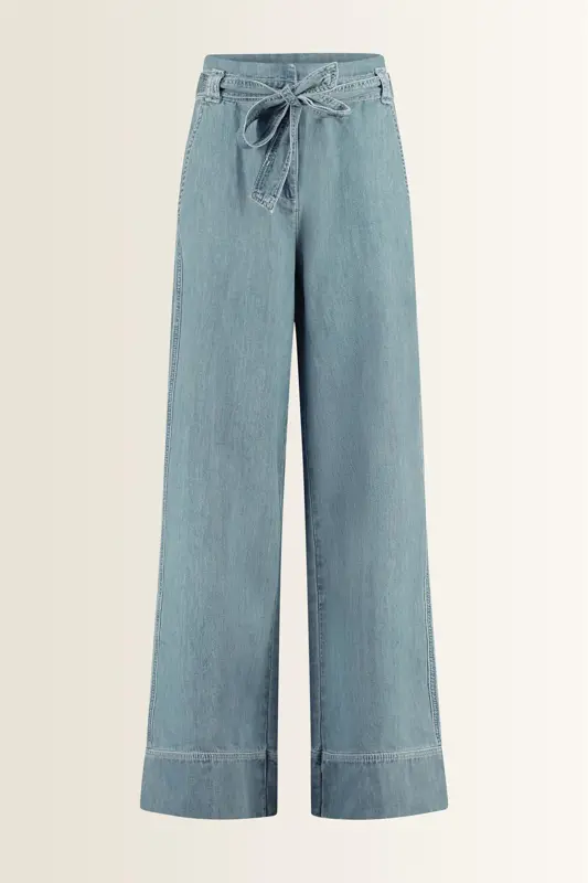 Wide leg broek strikceintuur