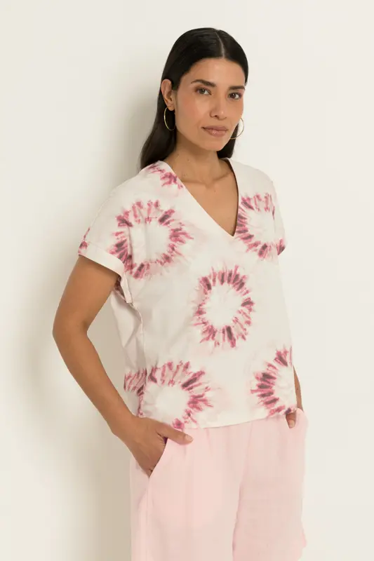 Travel top in tie-dye dessin
