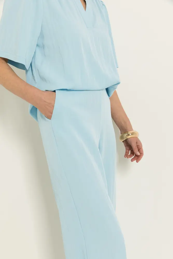 Wide leg broek in lichte structuur