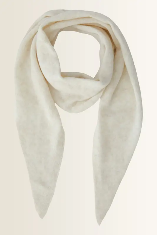Zachte driehoekshawl in lichte wolmix OUI