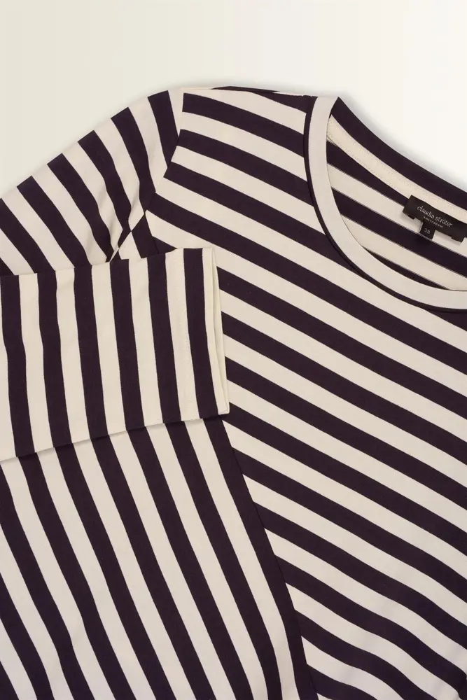 T-shirt diagonale belijning