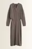 Midi-jurk met V-halsdetail Quinnie Someday