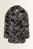 Jas van langharige faux fur met grafisch dessin MAURA