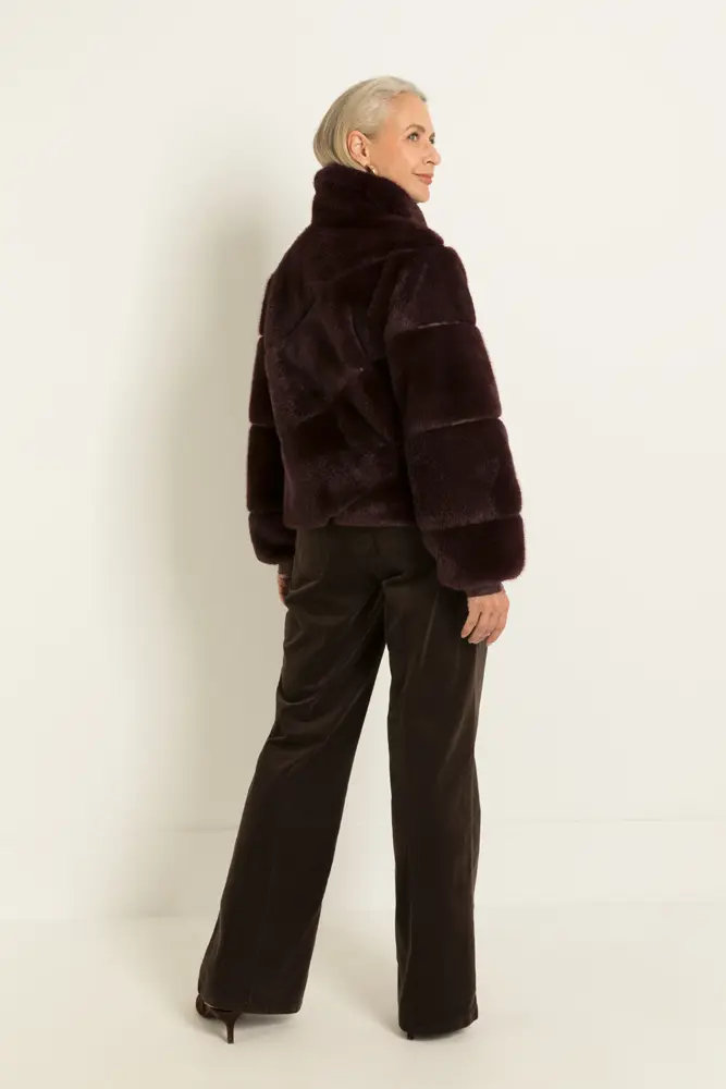 Kort jack van faux fur met diagonale banen MAURA