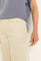 Rechte jeans met subtiel paneeleffect