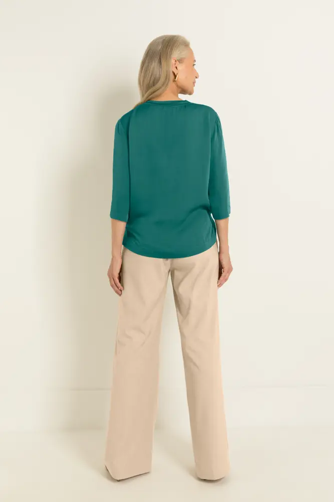 Satijnachtige blouse met driekwartmouwen