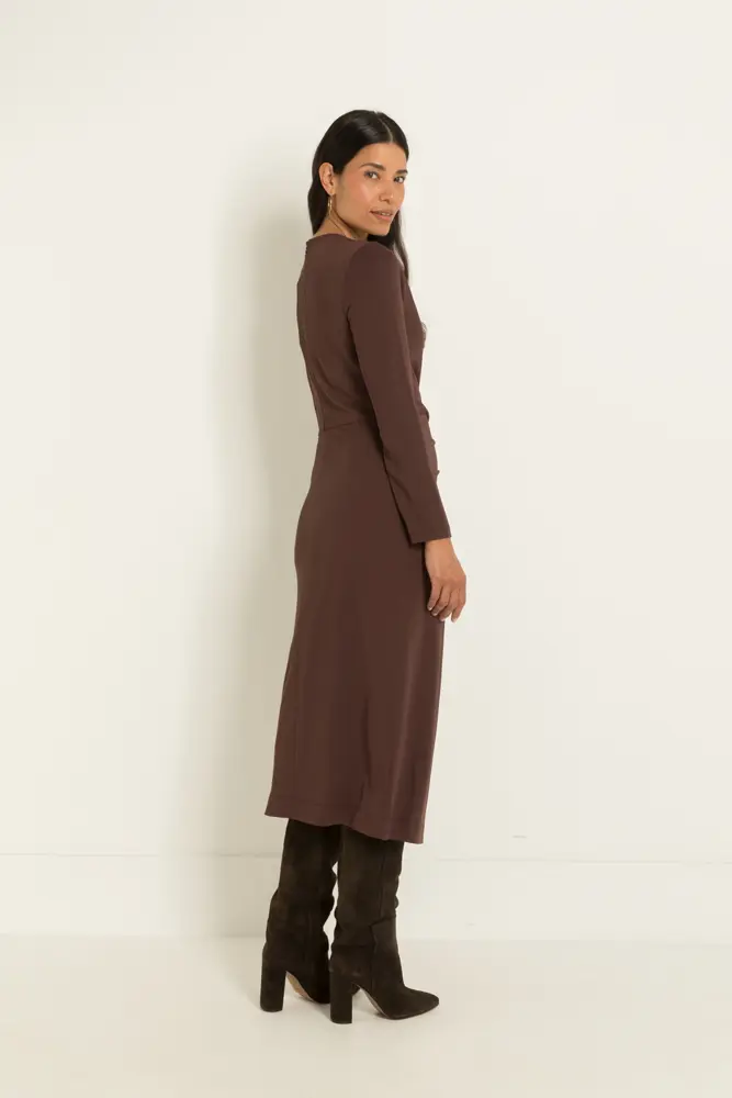 Jersey jurk met brochedetail