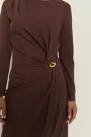 Jersey jurk met brochedetail