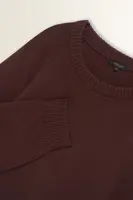 Trui met cashmere en afgeronde zoom