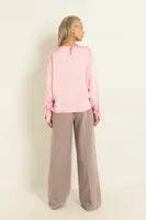 Satijnen blouse met gedrapeerde hals