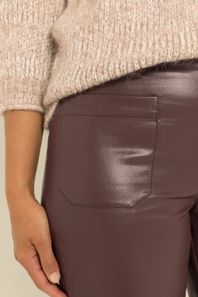 Flared broek in leerlook