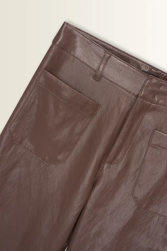 Flared broek in leerlook