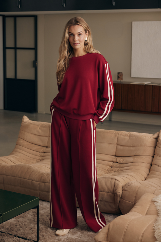 Broek met contraststrepen