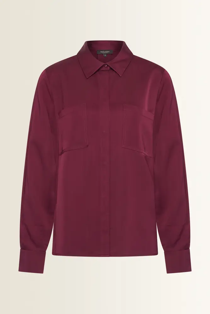Satijnen blouse met borstzakken