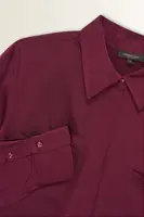 Satijnen blouse met borstzakken