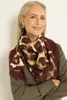 Wollen shawl met luipaardprint