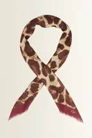 Wollen shawl met luipaardprint