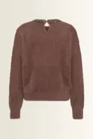 Trui van feather yarn met sierketting