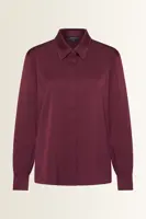 Satijnen blouse met verdekte knoopsluiting